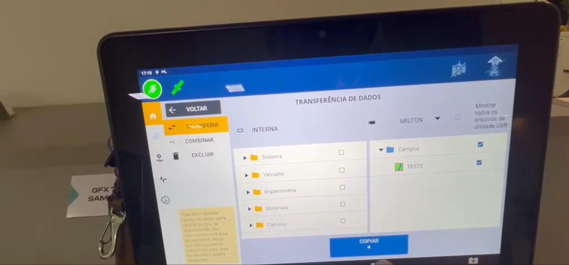 Selecionando o arquivo do talhão e tocando em Copiar